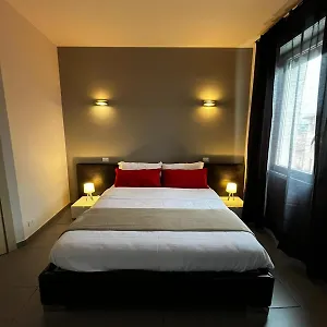 sleepfly.italymilanhotels.net/